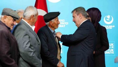 BBP Genel Başkanı Destici: "Kıbrıs’ta yaşayan Türkler bizim vazgeçilmezimizdir" 10 bbp genel baskani destici kibrista yasayan turkler bizim vazgecilmezimizdir deede6eb8d71 |