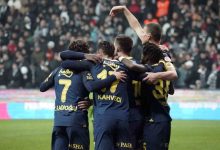 besiktas fenerbahce rekabetinde ilk golu atan avantaj sagliyor 8865bc6b55a6 |