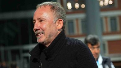 Beşiktaş’ın derbilerdeki en büyük kozu Sergen Yalçın 2 besiktasin derbilerdeki en buyuk kozu sergen yalcin cd56b1d07143 |