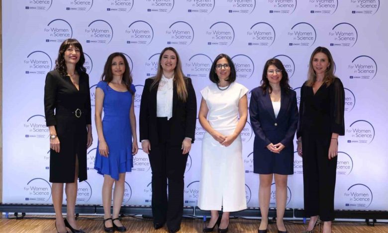 ‘Bilim Kadınları İçin’ Programı’nın 20 yılı aşan yolculuğu kitap oldu 1 bilim kadinlari icin programinin 20 yili asan yolculugu kitap oldu 5410c497924c |