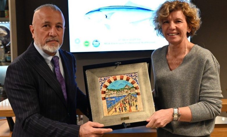 "Boğaziçi Lüferi Bayramı" geliyor 1 bogazici luferi bayrami geliyor 7a1608725ab7 e1761118136147 |