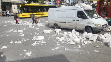 Bursa’da fırtına ağaçları devirdi, çatıları uçurdu 3 bursada firtina agaclari devirdi catilari ucurdu 9fa2dc077a85 |