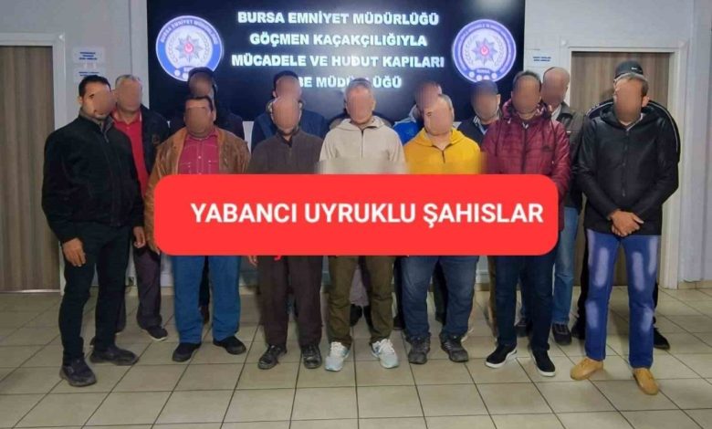 bursada kacak gocmen operasyonu 33 kisi yakalandi 3c90c89f0536 |