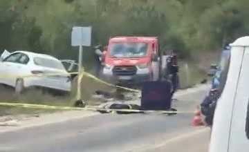 Bursa’da otomobil ile motosiklet kafa kafaya çarpıştı: 1 ölü, 1 yaralı 3 bursada otomobil ile motosiklet kafa kafaya carpisti 1 olu 1 yarali 8be1ca658e89 |