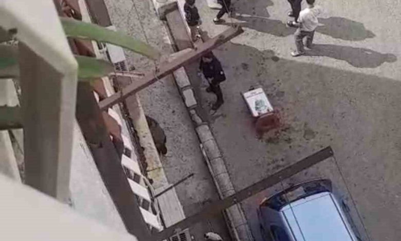 bursada taciz iddiasi ortaligi karistirdi aile dukkani basti 1ca02f9b4457 |