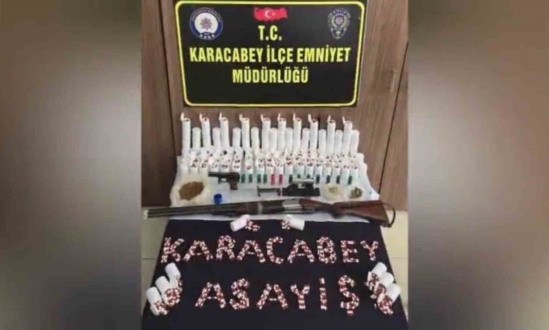 Bursa’da uyuşturucu tacirlerine nefes kesen operasyon: 3 şüpheli tutuklandı 1 bursada uyusturucu tacirlerine nefes kesen operasyon 3 supheli tutuklandi af85e70c3d4e |