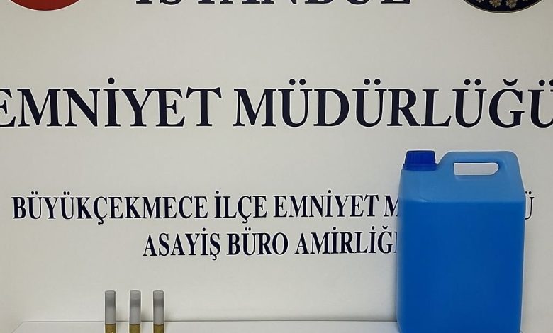 buyukcekmecede ayni sahsa ait is yerini kundakladilar digerini de kursunladilar o anlar kamerada 011087502c52 |