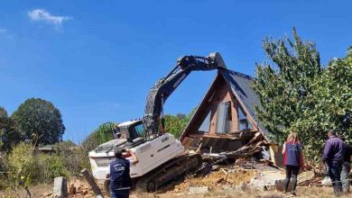 Çanakkale’de 16 kaçak yapı yıkıldı 6 canakkalede 16 kacak yapi yikildi 36459aa8c078 |
