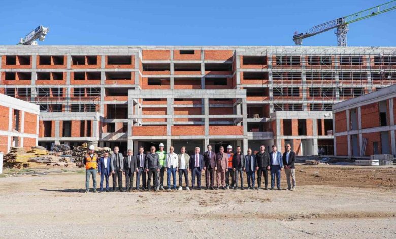 canbey bu eser balikesirimizin saglikta geldigi seviyeyi bir ust noktaya tasiyacak 6edcffe51416 |