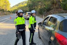 cesme izmir eski yolunun trafik guvenligi kadin polis memurlarina emanet 381532036989 |