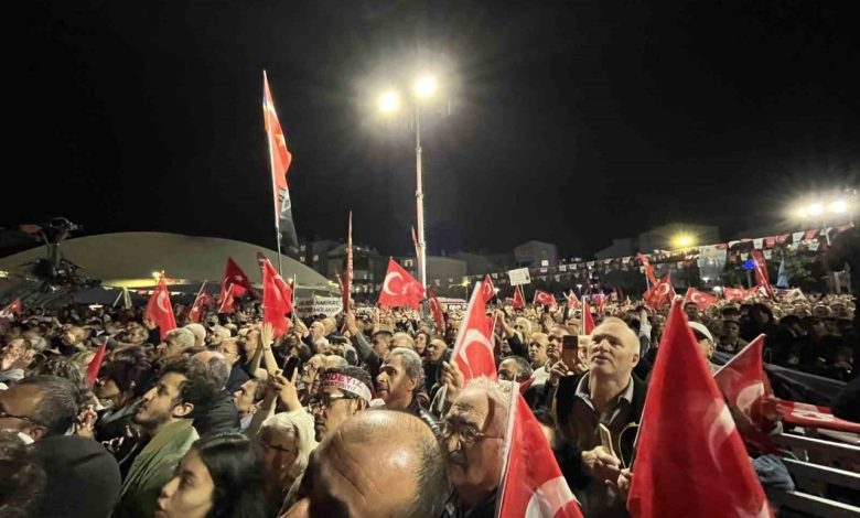 chp genel baskani ozel kucukcekmecedeki mitingde konustu b868cd30dcd3 |