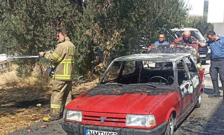 edremitte arac yangini otluk alana sicradi 261e1862f369 |