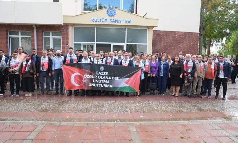 ege universitesinde soykirima ugrayan gazze anlatildi 42ea48c6d11b |
