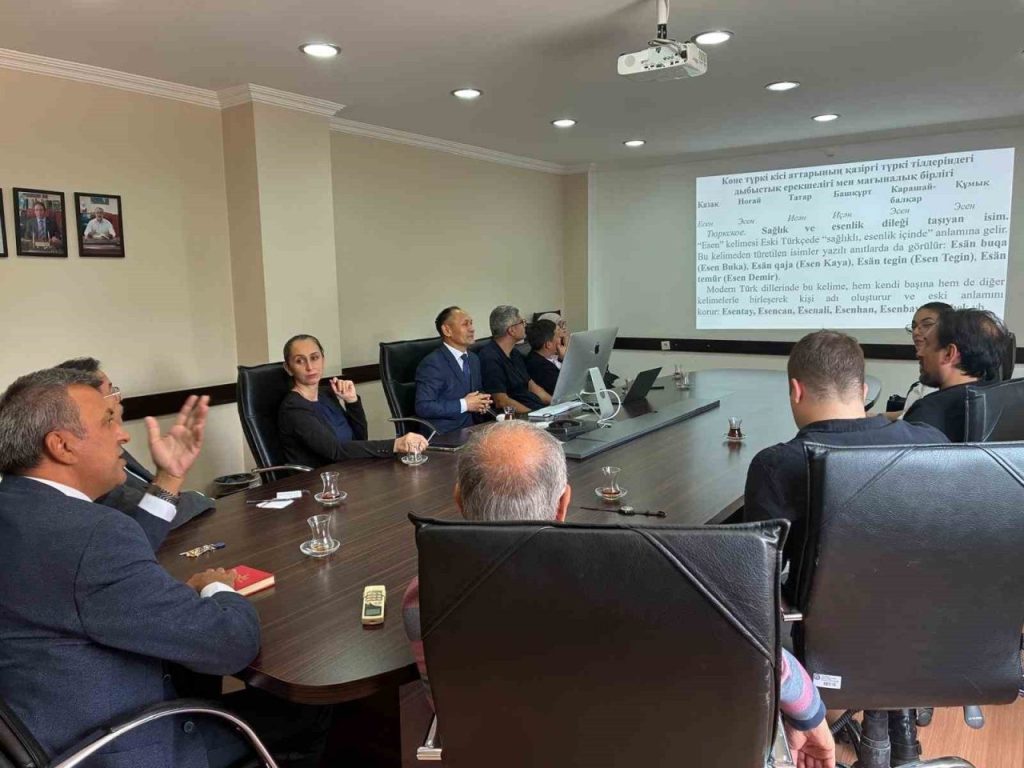 ege universitesinde turk dunyasinin dil birligi konusuldu aaf6843a28ea |