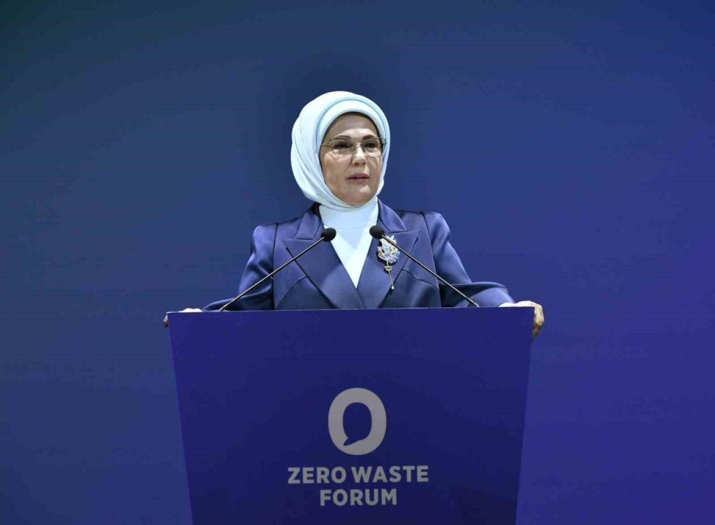 emine erdogandan uluslararasi sifir atik forumu paylasimi 9ebcc7232195 |