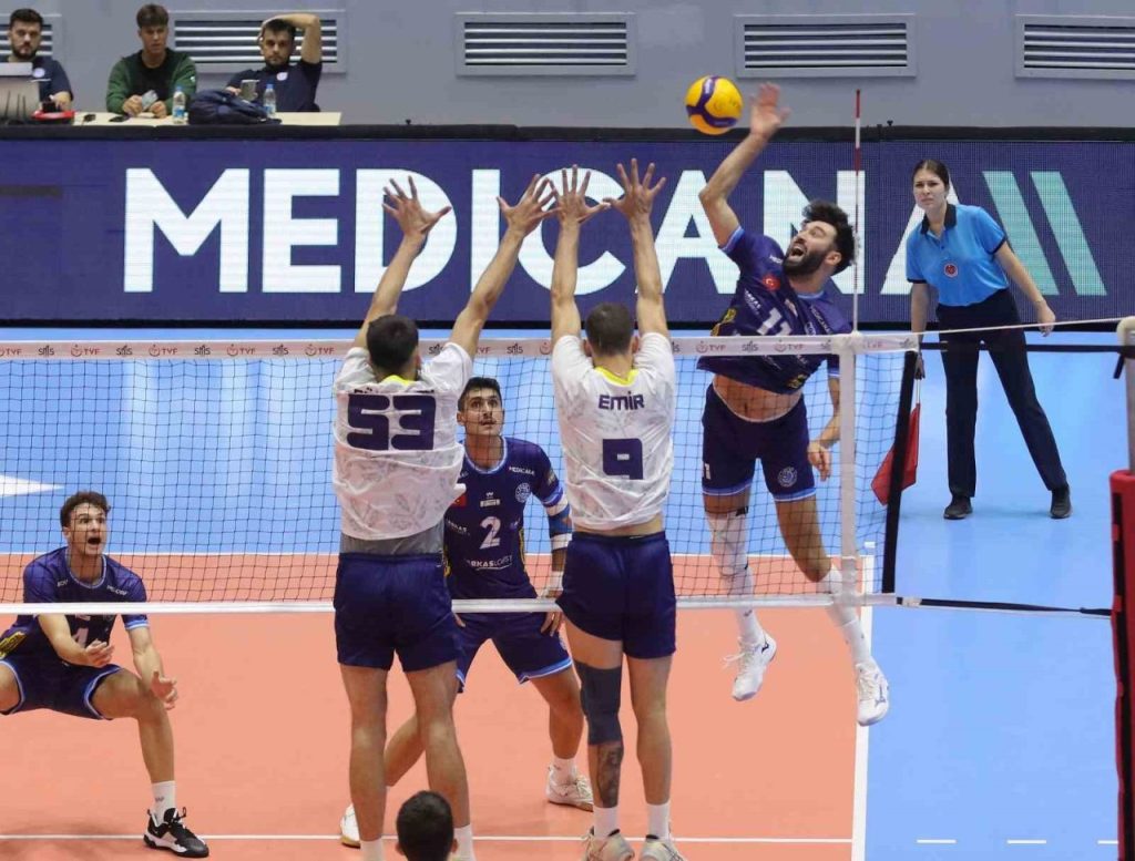erkekler voleybol 1 ligi arkas spor 0 fenerbahce 3 7c9a1c580500 |