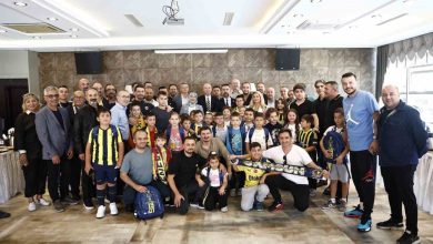 fenerbahce gittigi deplasmanlardaki okullara kirtasiye malzemesi destegi verecek 471dbcce3bed |