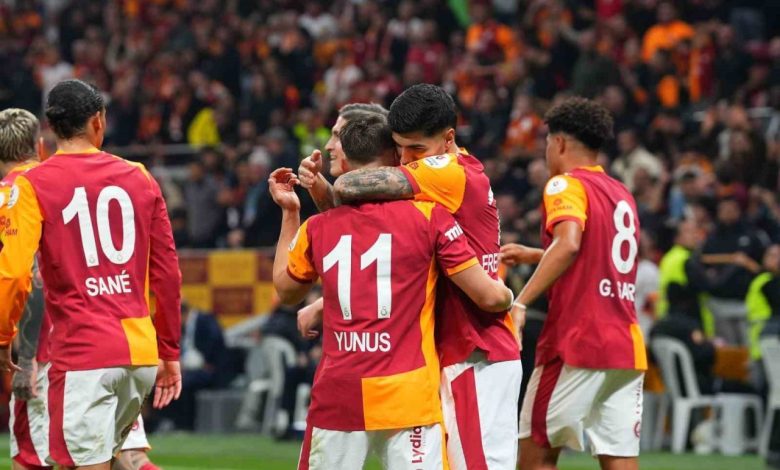 Galatasaray, ligdeki yenilmezlik serisini 18 maça çıkardı 1 galatasaray ligdeki yenilmezlik serisini 18 maca cikardi 073a82298e05 |