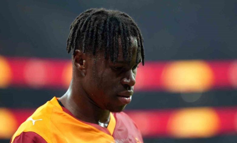 galatasaraydan wilfried singo aciklamasi 0e9304546ba0 |