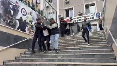 gaziosmanpasada kuyumcuyu darp edip 1 kilo altin ve 300 bin lirayi caldilar 5 supheli karsta yakalandi 38b005da8c14 |