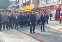 havranda cumhuriyetin 102 yili kutlamalari celenk sunma toreniyle basladi 4c5d661438b7 |