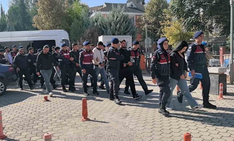 inegoldeki silahli catisma olayinda 2 tutuklama ad36a0787114 |