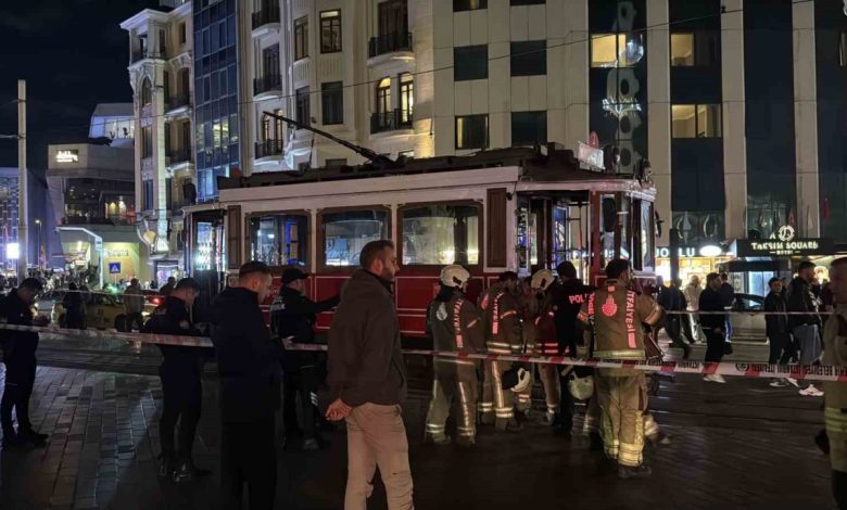 istiklal caddesinde nostaljik tramvayda yangin panigi d56922ca6953 |