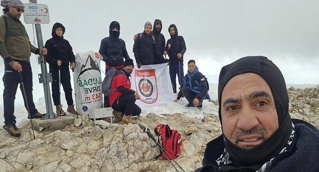 İZAKUT’tan Uludağ zirvesine tırmanış 1 izakuttan uludag zirvesine tirmanis 4066aedc9d76 |