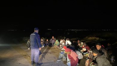 izmirde 30 duzensiz gocmen yakalandi 483cadb26559 |
