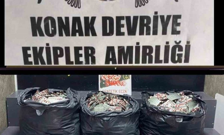İzmir’de 42 bin 500 adet uyuşturucu hap ele geçirildi 1 izmirde 42 bin 500 adet uyusturucu hap ele gecirildi 22b5e5e7fa2e |