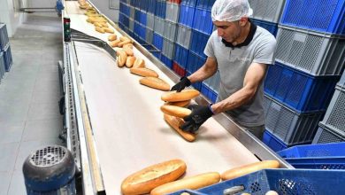 izmirde halk ekmeke zam 210 gram ekmek 10 tl oldu d734fbcc3e68 |