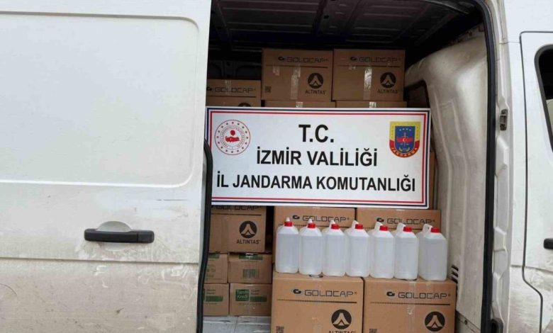 İzmir’de sahte alkol baskını: Piyasa değeri 1.3 milyon TL 1 izmirde sahte alkol baskini piyasa degeri 13 milyon tl 51ee7e284fdf |