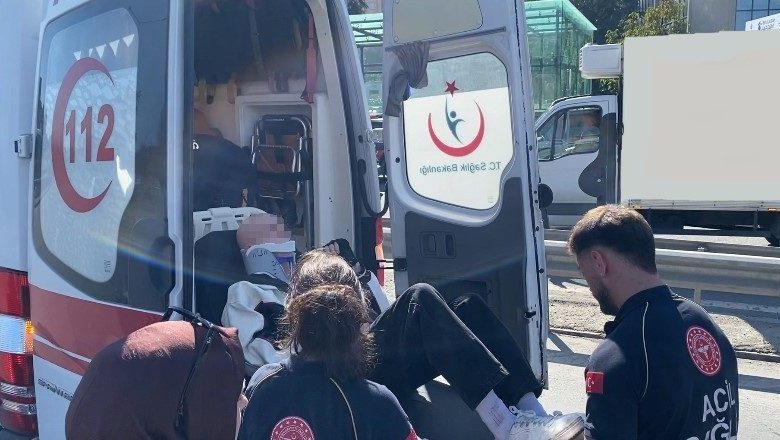 kadikoyde kadin surucu sapagi kacirdi motosikletli yaralandi 0d7db1425254 |