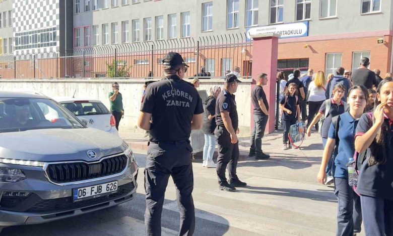 Keçiören zabıtasından okul önlerinde güvenli ulaşım seferberliği 1 kecioren zabitasindan okul onlerinde guvenli ulasim seferberligi 6d65072c6fbd |