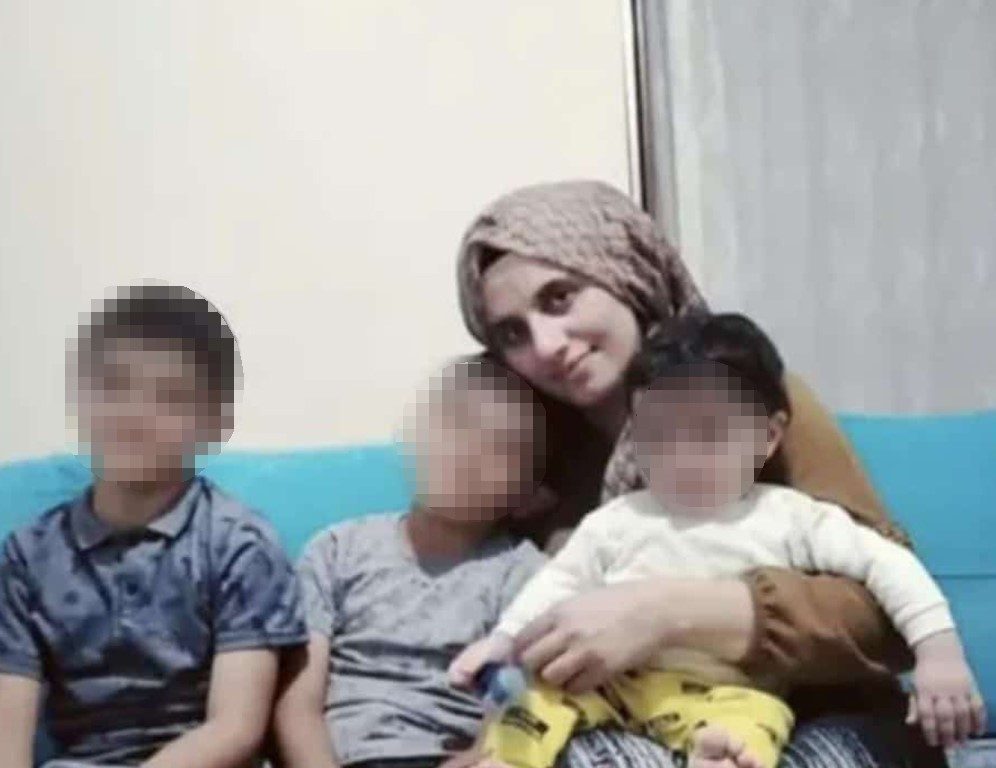 kocasi tarafindan vurulan 3 cocuk annesi 18 gunluk yasam savasini kaybetti 73f006ccdd20 |