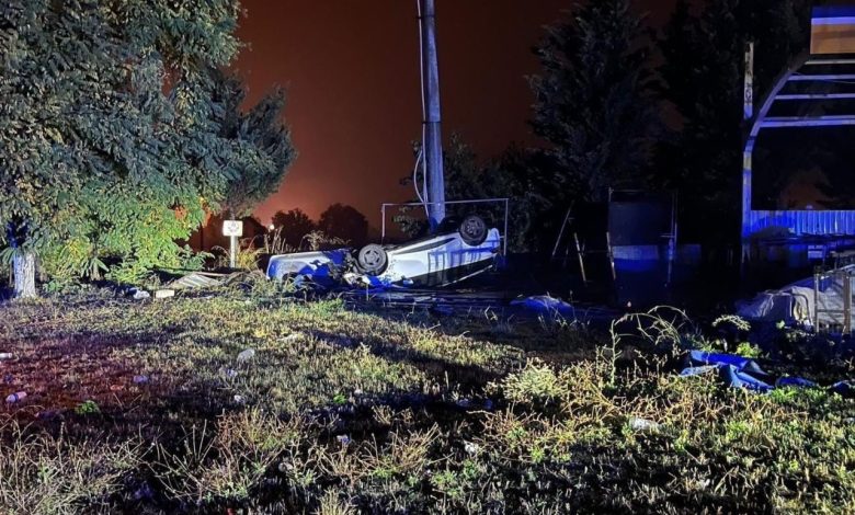 Kontrolden çıkan otomobil takla attı; 2 yaralı 1 kontrolden cikan otomobil takla atti 2 yarali 344340a7a9af |