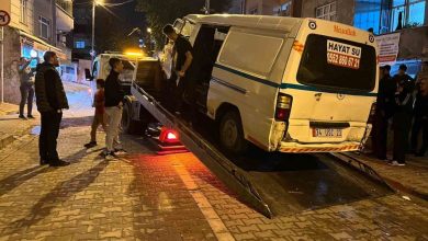 Küçükçekmece’de otomobil park halindeki 4 araca çarptı: 2 yaralı 8 kucukcekmecede otomobil park halindeki 4 araca carpti 2 yarali 72bf1a3288ae |
