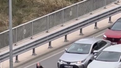 Maltepe’de trafikte sopalı kavga 4 maltepede trafikte sopali kavga 4aa1ec5735a0 |