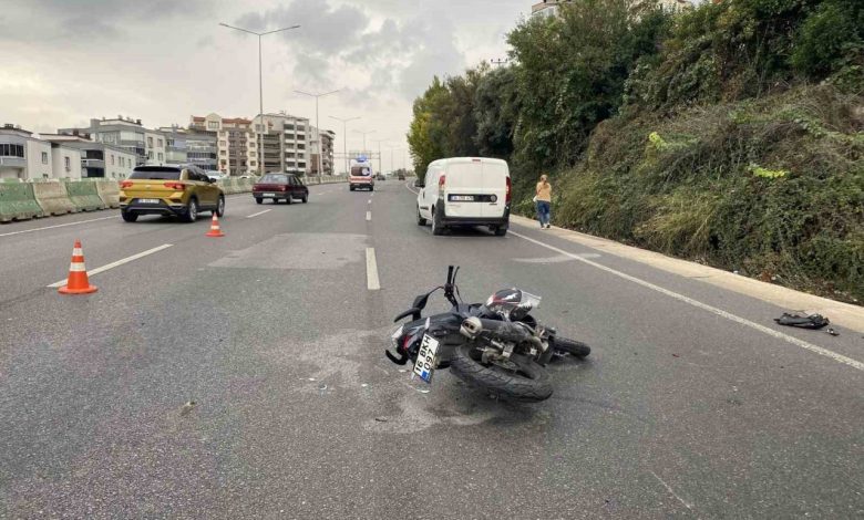 Mudanya’da trafik kazası : 1 yaralı 1 mudanyada trafik kazasi 1 yarali 7d05cfa60bfc |