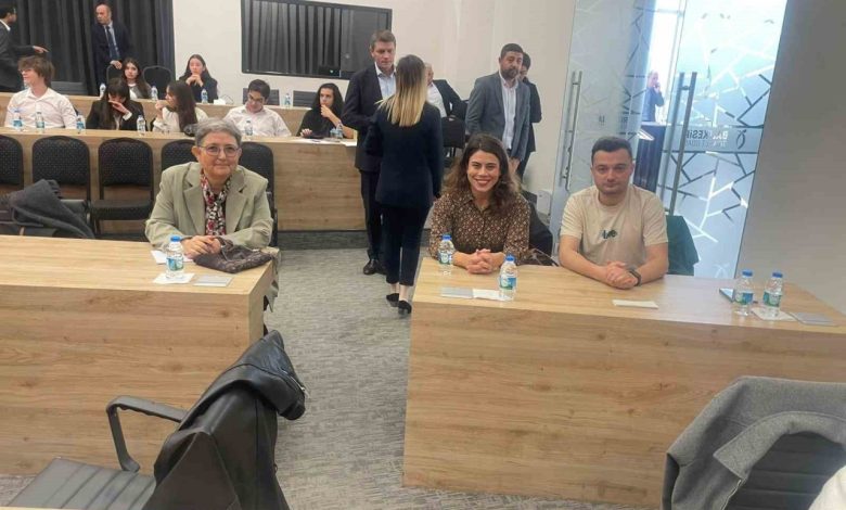 Pazarlama öğrencilerine "Dijital Usta Projesi" tanıtımı 1 pazarlama ogrencilerine dijital usta projesi tanitimi 69c39c2b9ea5 |