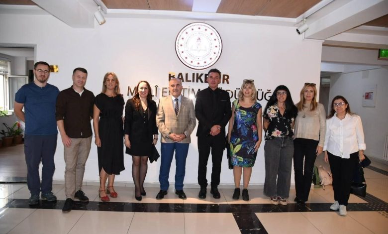 Polonya, İtalya ve Portekiz’den eğitimciler Balıkesir’de 1 polonya italya ve portekizden egitimciler balikesirde f338ed91e157 |