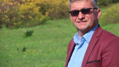 Sahnede kalp krizi geçiren sanatçı toprağa verildi 6 sahnede kalp krizi geciren sanatci topraga verildi 166e50aa3e6a |