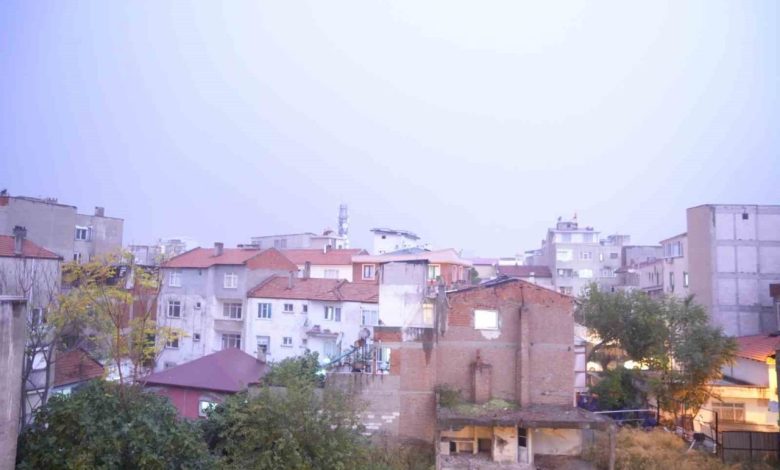 Şimşekler geceyi aydınlattı, ardından yaşanan deprem ise korkuttu 1 simsekler geceyi aydinlatti ardindan yasanan deprem ise korkuttu 0a6384344a6d |
