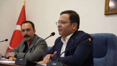 sindirgi belediye baskani saka gazetecilerden buyuk tepki a7d8a132c1b6 |