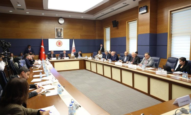 tbmm disisleri komisyonu baskani oktay sdgnin suriye ile butunlesmesinin en kisa zamanda gerceklesmesi gerekmektedir f53dffa928e7 |