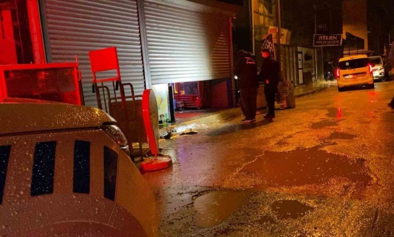 Tekel bayisine silahlı saldırı 1 tekel bayisine silahli saldiri 524493b3c003 |