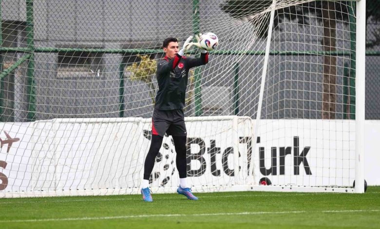 tff berke ozer kendi istegiyle teknik ve idari ekibimizin izni olmaksizin kamptan ayrilmistir f102ef8fe355 |