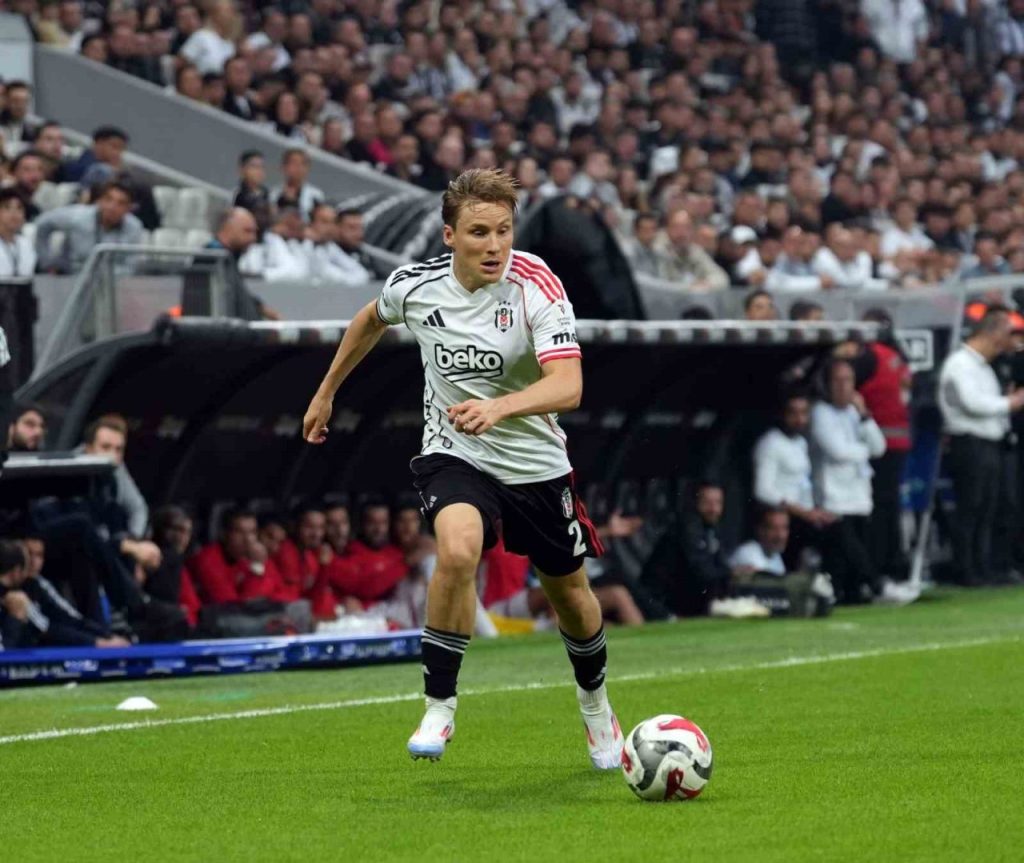 trendyol super lig besiktas 0 genclerbirligi 0 ilk yari 6642ad3b9aef |