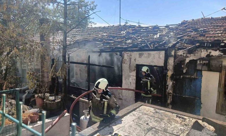 tup patlamasi nedeniyle ciktigi iddia edilen yangin gecekonduyu kullanilamaz hale getirdi 19f137bf5764 |