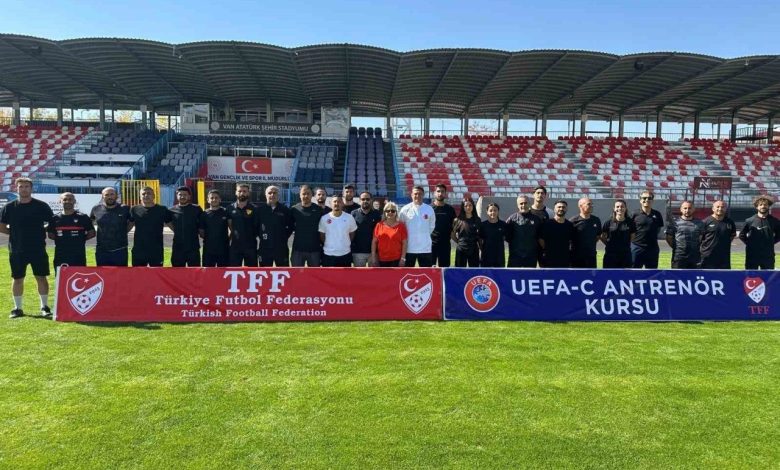 uefa c kursu 10 ilde yapildi ade9eb58a7d1 |